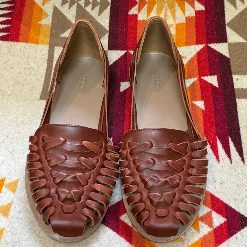 New in Box Nisolo Huarache Sandals